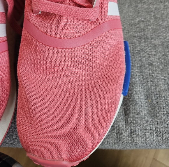 Adidas Women's NMD_ R1 size 8 - Picture 9 of 9